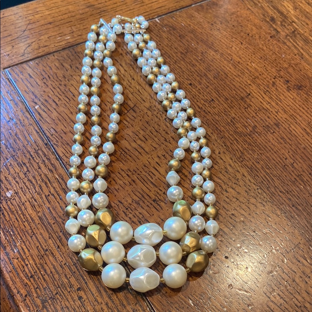 Vintage Pearl style and Gold tone adjustable Necklace